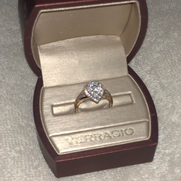 1CT diamond engagement ring white & rose gold - Picture 10 of 10